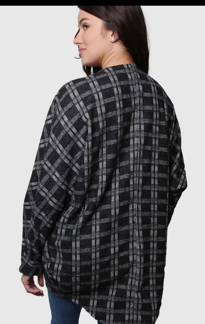 Open Front
Checkered Cardigan