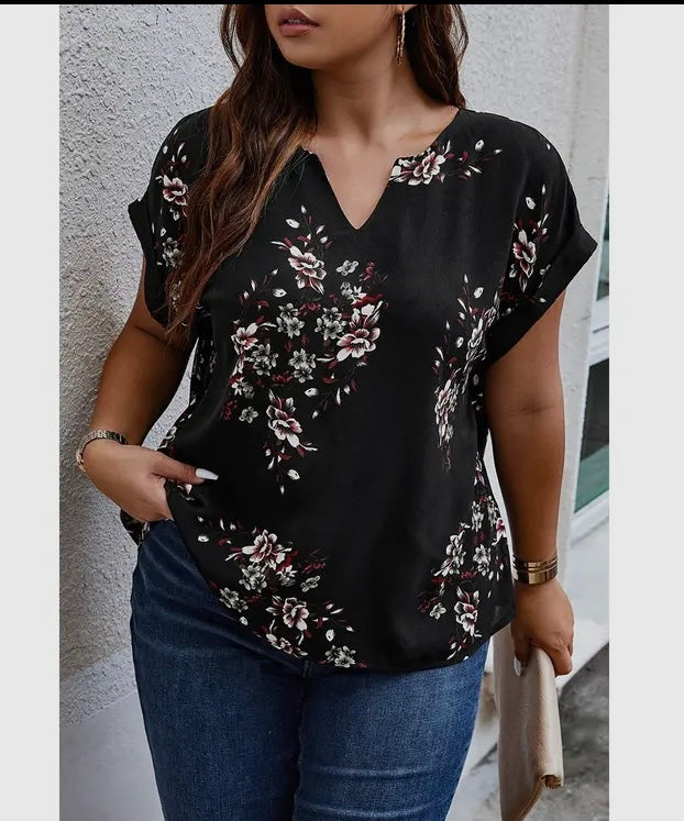 Plus Size Floral Print Blouse