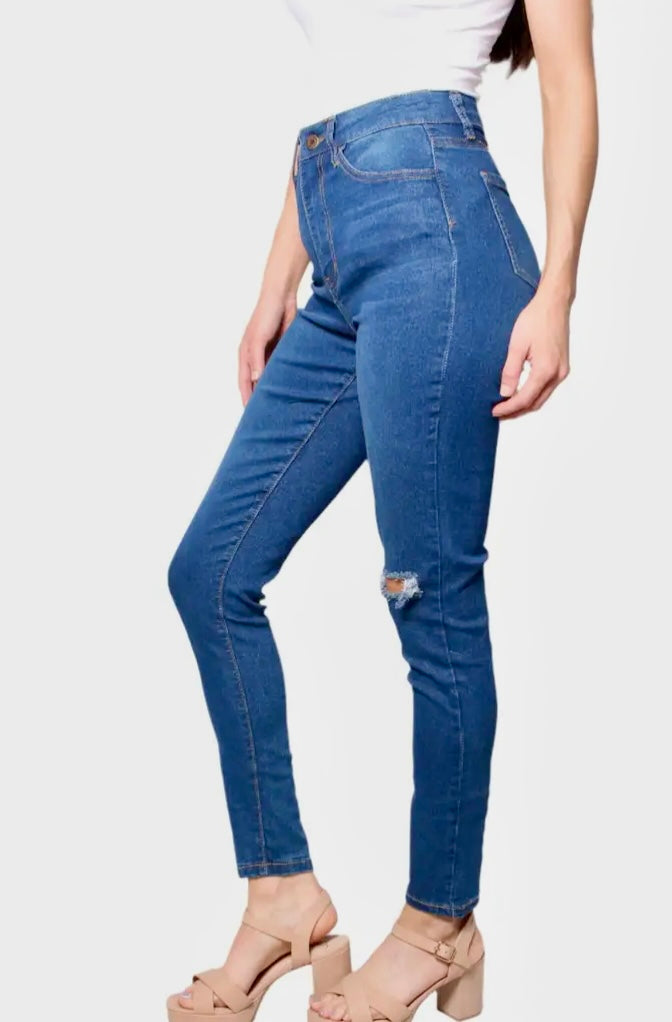 Distressed High Waist Skinny Jeans.