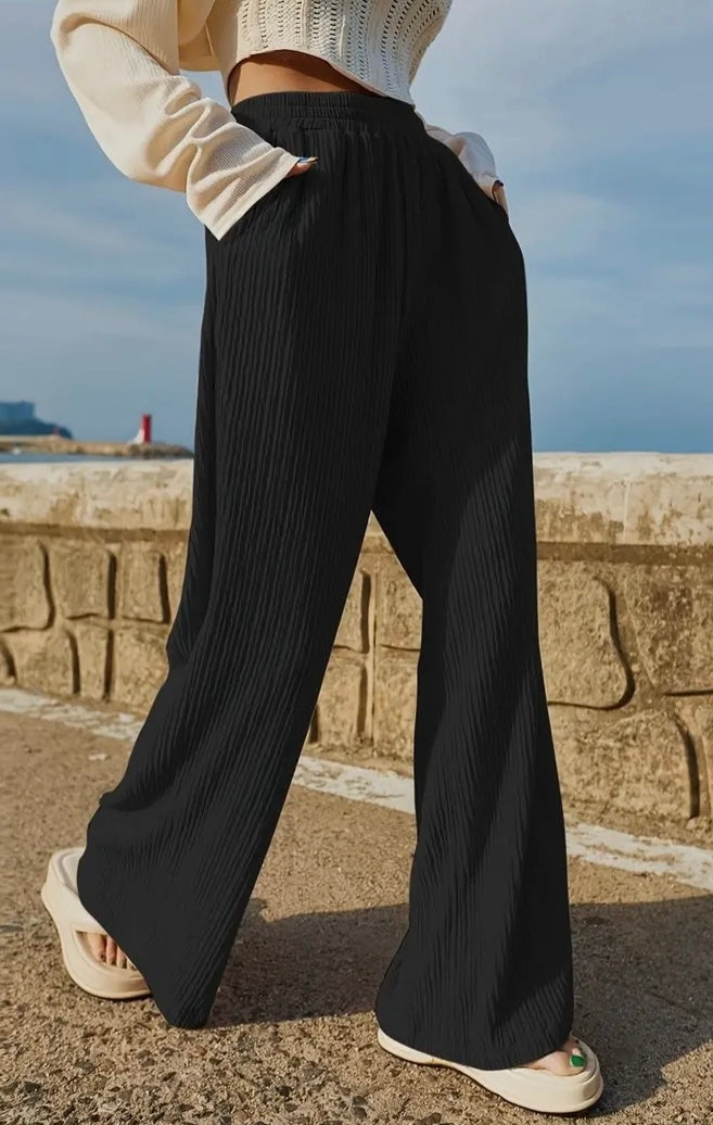 Black Wide Leg Casual
Trousers