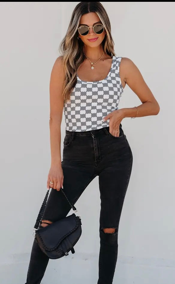 Checkered Print
Cropped Tank Top