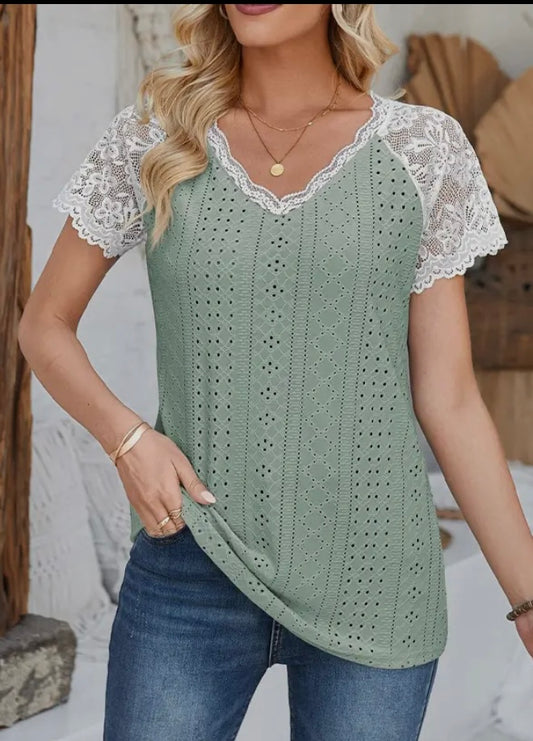 Crochet Lace Eyelet
Top Seafoam